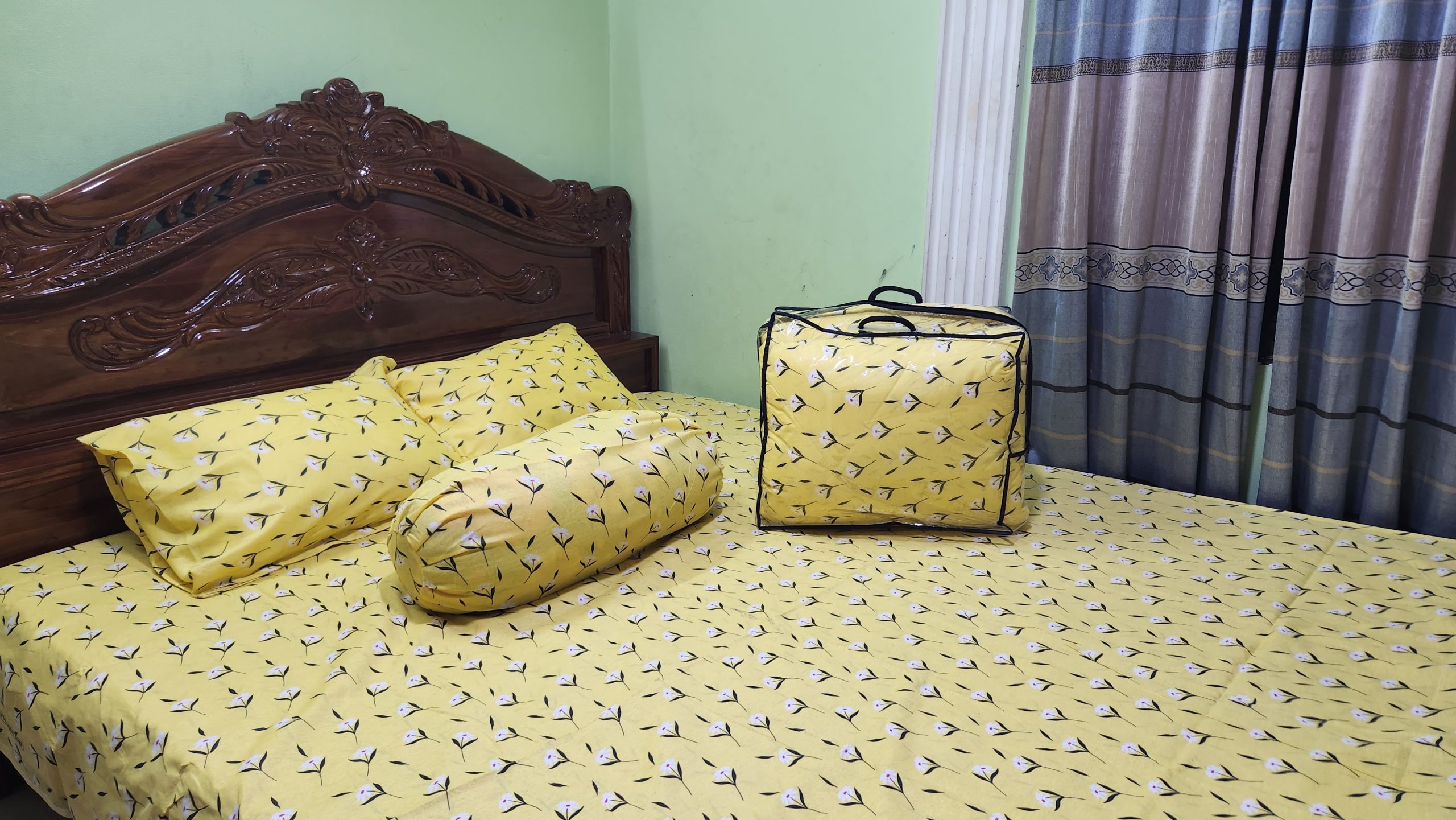 Sunny Petal 5-Piece Comforter Set